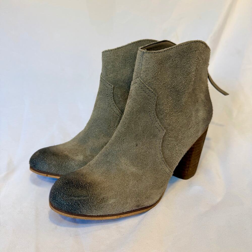 BP Suede Ankle Booties Womens 8.5 Grey Distressed Stacked Heel Rear Zip